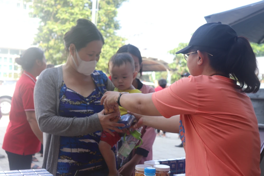 cat toc mien phi-10.JPG