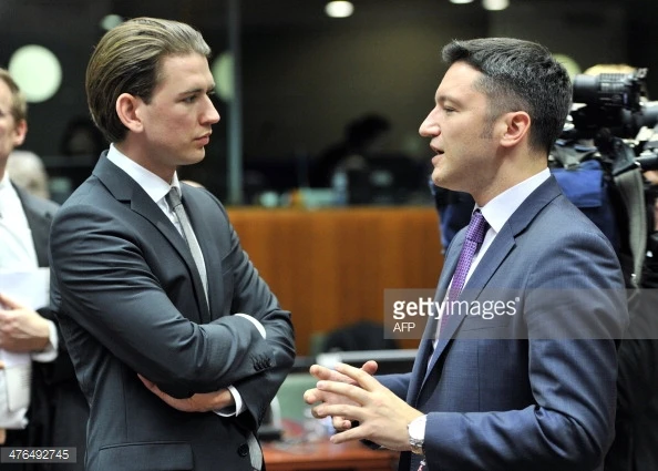 Vẻ đẹp 'hút hồn' của ngoại trưởng trẻ nhất châu Âu ảnh 2