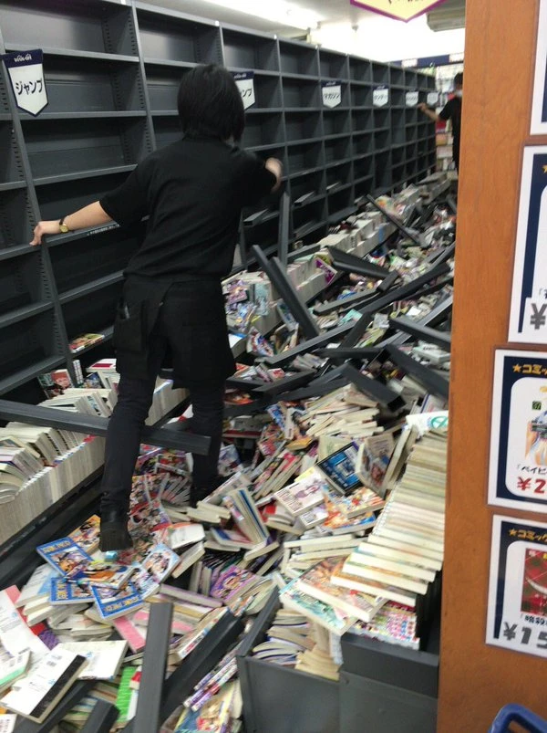 Động đất dữ dội tại Nhật: 9 người chết, gần 900 người bị thương ảnh 3