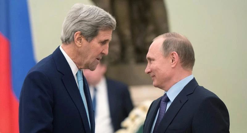John Kerry và Vladimir Putin