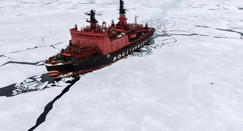 tàu phá băng Yamal