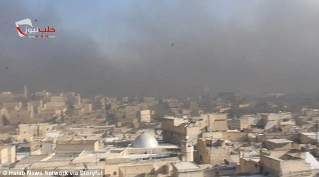 trẻ em syria đốt lốp xe