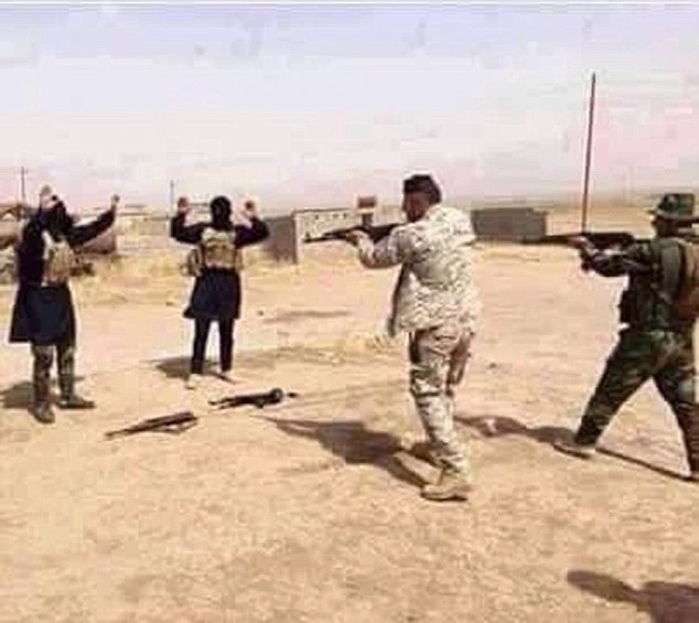 IS đầu hàng ở Libya