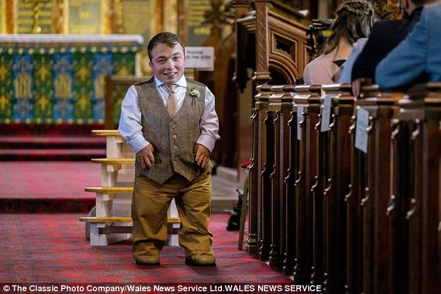 chú rể lùn ở Anh