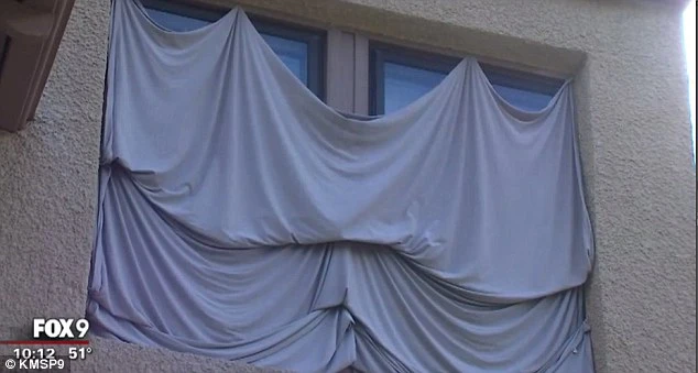 cô gái mắc chứng dị ứng hiếm gặp