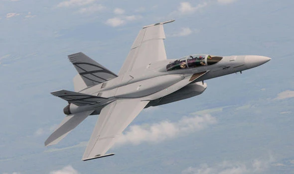Máy bay quân sự Mỹ F/A-18 Hornet