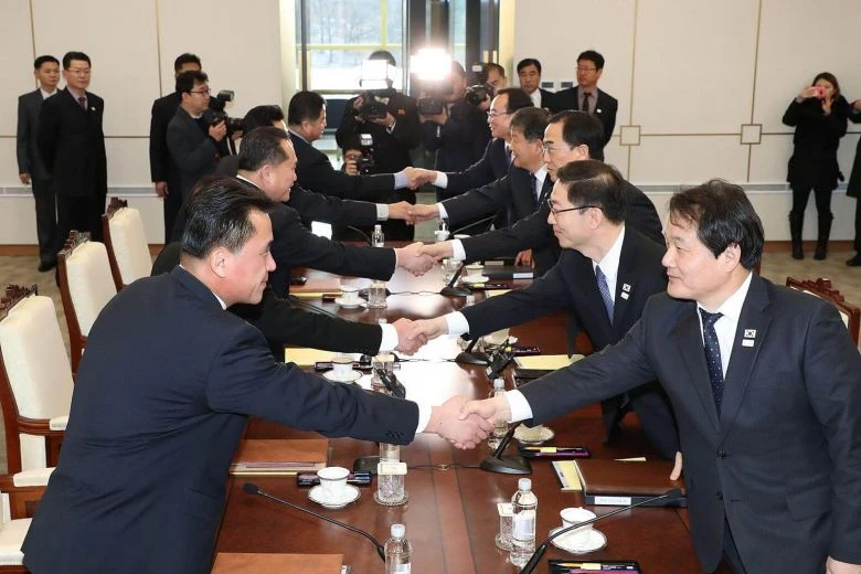 Hàn Quốc xem xét tạm gỡ lệnh trừng phạt Triều Tiên ảnh 2