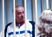 Cựu điệp viên Skripal thoát nguy kịch