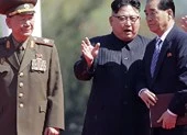 Ông Kim Jong-un bất ngờ triệu hồi các đại sứ về nước