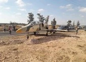 Chiến cơ chở bom của Libya hạ cánh ở Tunisia, phi công bị bắt