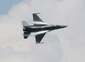 Trung Quốc cảnh báo Mỹ gánh hậu quả nếu bán F-16 cho Đài Loan