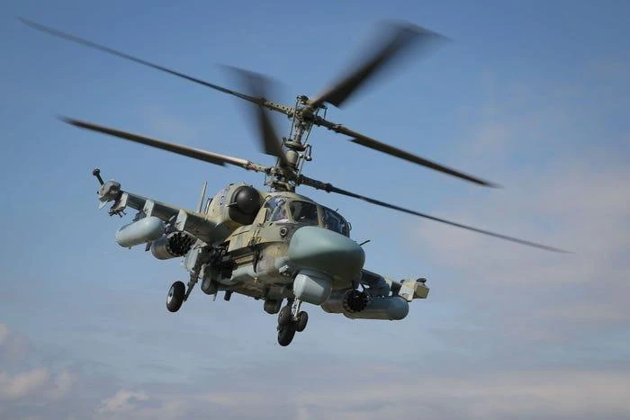 Trực thăng Kamov Ka-52 bay qua vùng Krasnodar của Nga năm 2019. Ảnh: VITALY TIMKIV/AFP/Getty Images