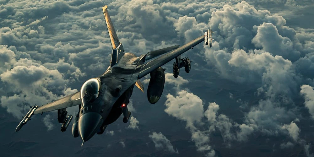 Tiêm kích F-16 Fighting Falcon. Ảnh: US Air Force