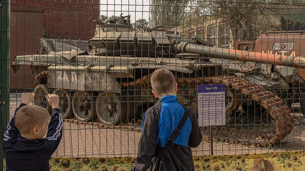 Lính Ukraine chỉ ra loạt hạn chế của xe tăng mai rùa Nga