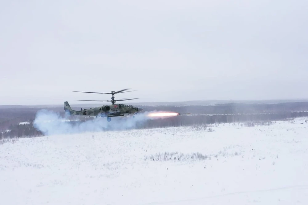 Nga tăng cường sử dụng tên lửa chống tăng Vikhr khi châu Âu hứa cấp thêm 14 xe tăng Leopard cho Ukraine