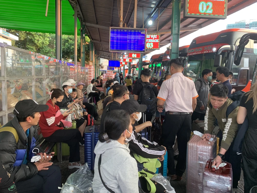 cửa ngõ phía Tây