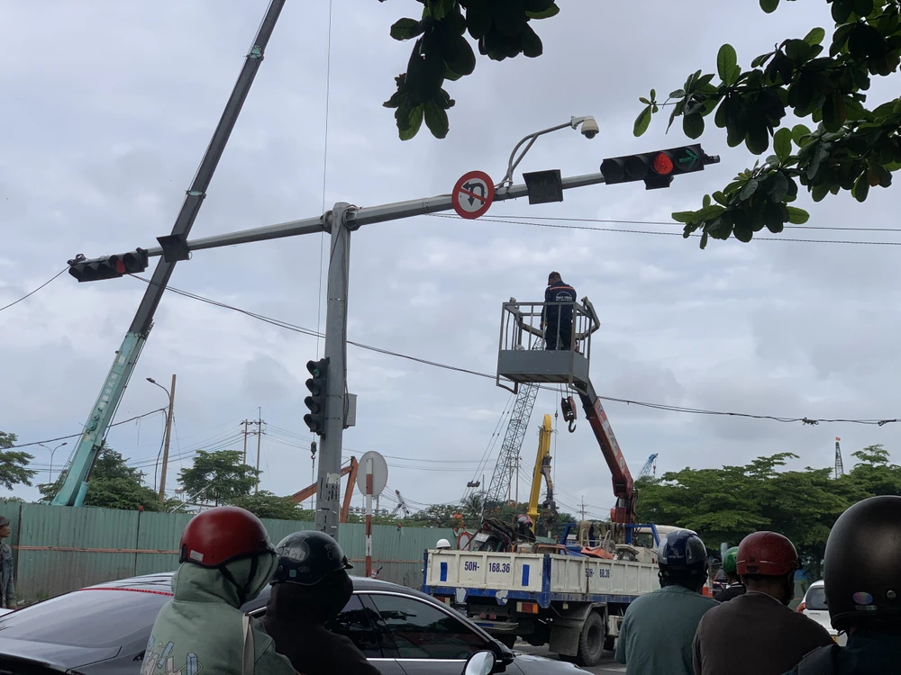 hầm chui Nguyễn Văn Linh - Nguyễn Hữu Thọ