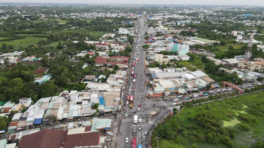 cửa ngõ phía tây