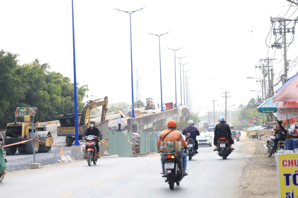 cong-trinh-giao-thong-trong-diem-21.jpg