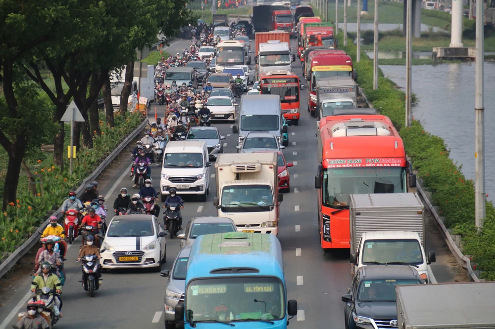 cửa ngõ phía tây