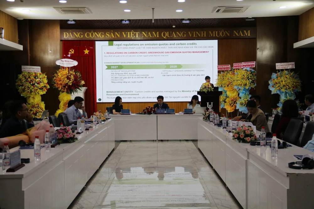 thị trường carbon