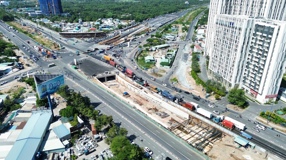 giải phóng mặt bằng