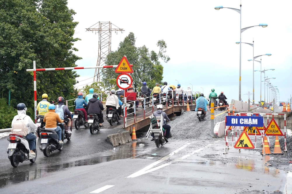 cau-binh-trieu-0.jpg