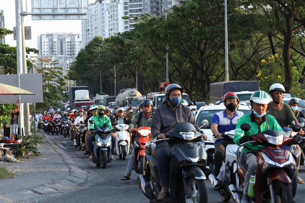 nút giao nguyễn văn linh - nguyễn hữu thọ