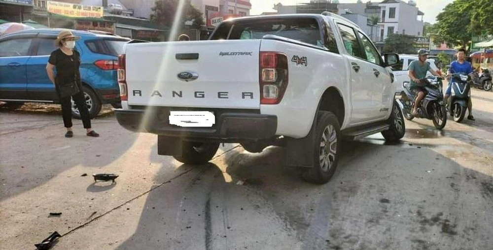 Sau khi gây tai nạn, tài xế đã rời khỏi hiện trường. Ảnh: CTV