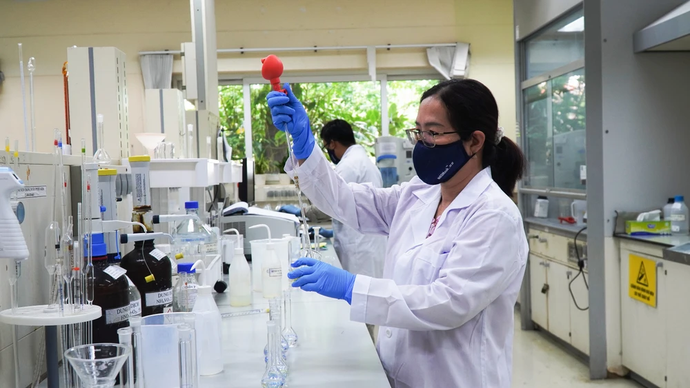 Bộ ba vàng vô cơ – hữu cơ – sinh học của Phú Mỹ - PVFCCo.jpg