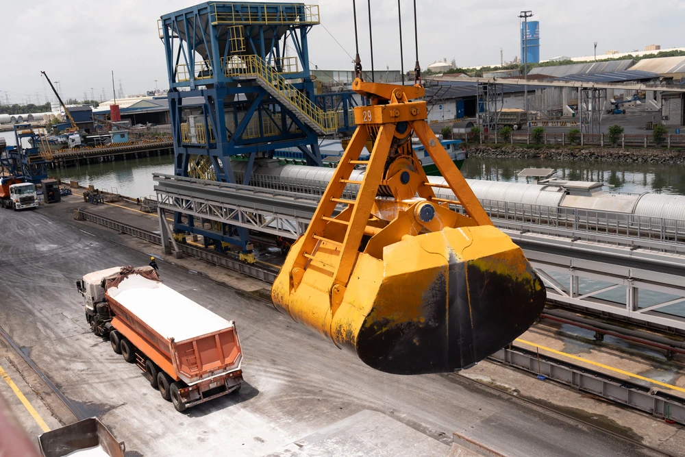 Phú Mỹ xuất khẩu lô hàng 45.000 tấn Đạm Phú Mỹ hàng xá sang Ấn Độ (1).jpg