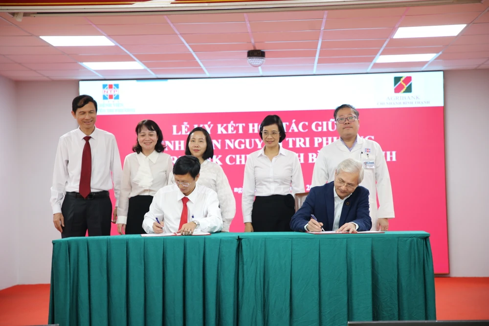 Agribank chung tay nâng cao chất lượng y tế.JPG