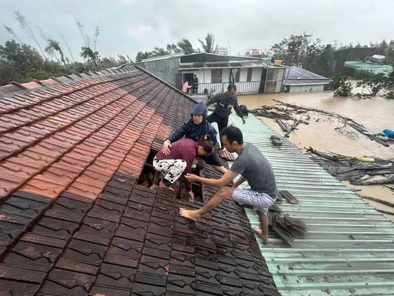 mua lu mien trung.jpg