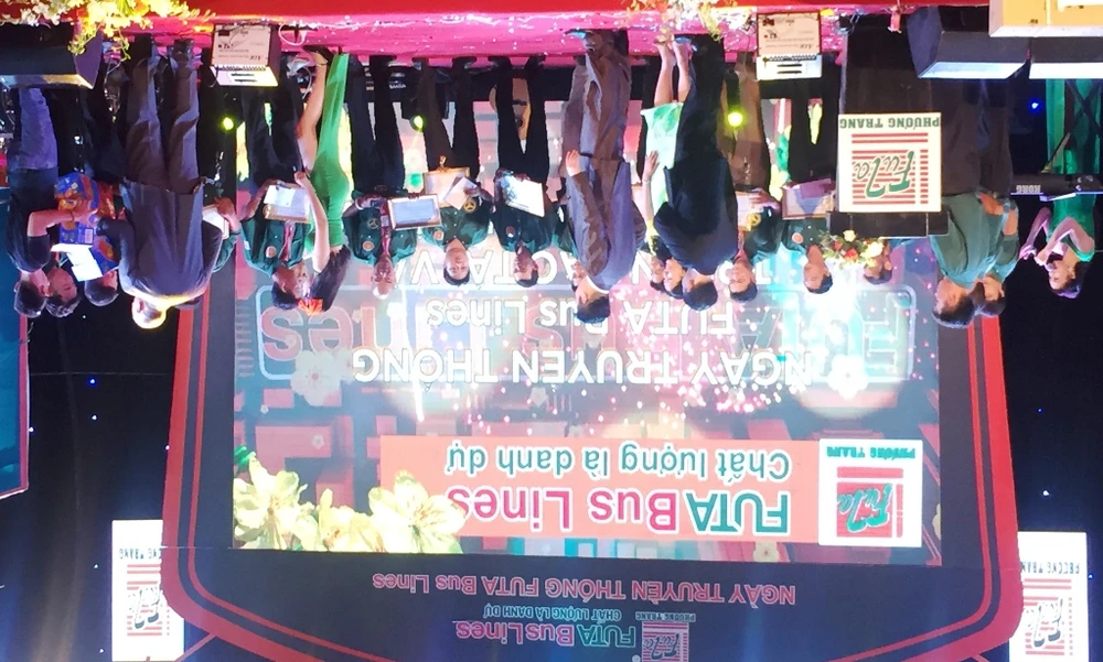 Ấm tình trong Ngày truyền thống FUTA Bus Lines 2016 ảnh 3 Ấm tình trong Ngày truyền thống FUTA Bus Lines 2016 ảnh 3