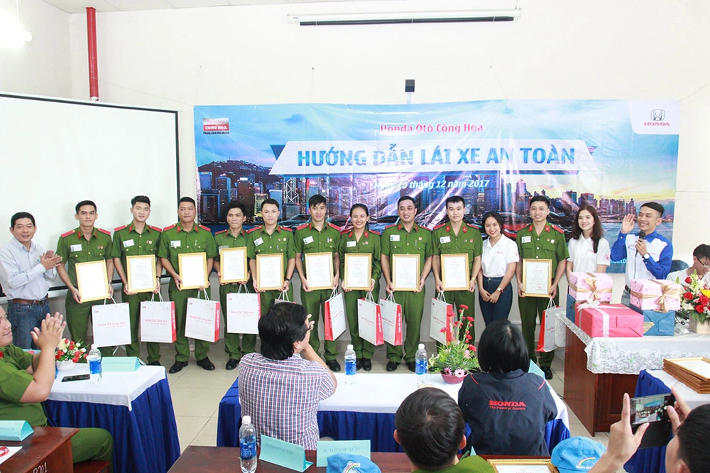 Honda Cộng Hòa tổ chức thành công chương trình LXAT ảnh 1