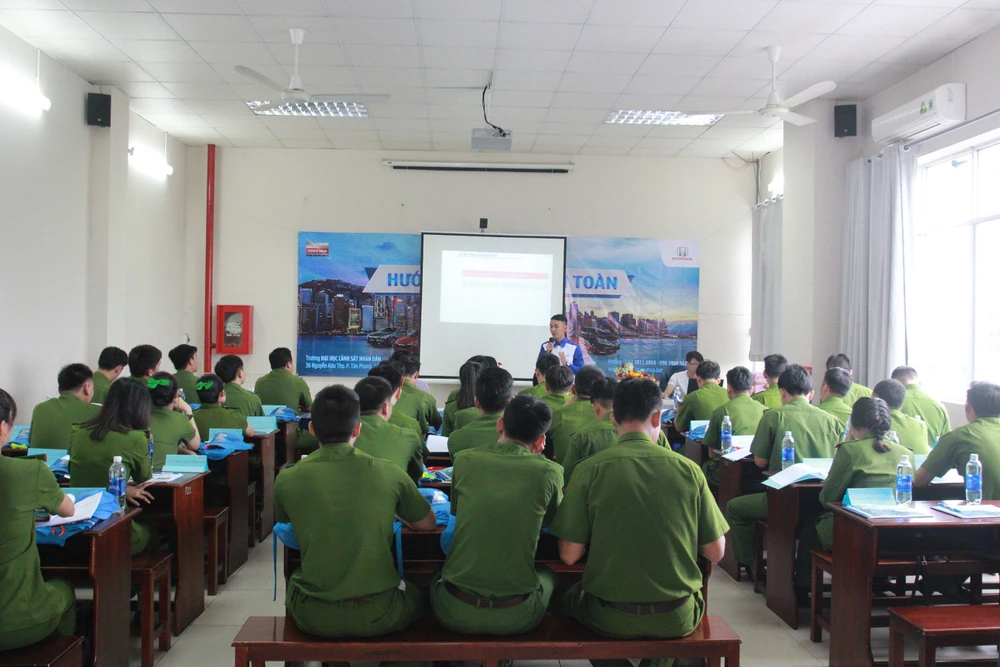 Honda Cộng Hòa tổ chức thành công chương trình LXAT ảnh 3