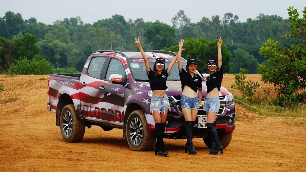 Chevrolet Colorado giảm 30-50 triệu đồng trong tháng 5 ảnh 2