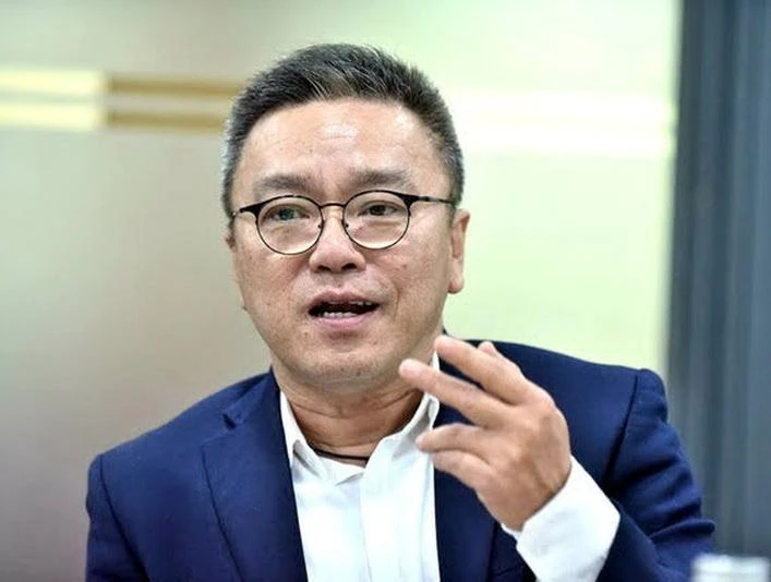 Ths. BS Lê Đình Phương (Trưởng khoa Nội Tổng quát và Y học Gia đình, Bệnh viện FV)