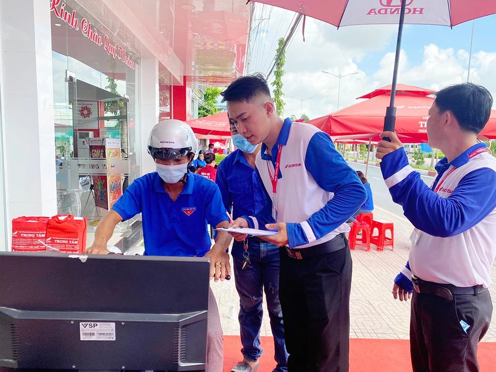 HEAD Trung Tâm #3 (Đồng Tháp) tổ chức cho học viên thực hành trên máy RT