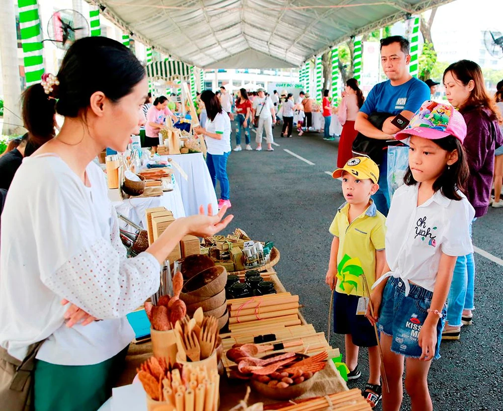 Các sản phẩm bảo vệ môi trường được giới thiệu tại Ngày hội Xanh Phú Mỹ Hưng năm 2019