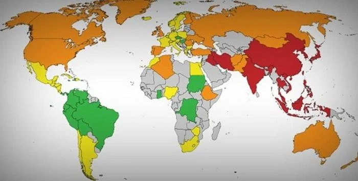 Thống kê kích cỡ dương vật các khu vực trên thế giới, xếp từ dài nhất đến ngắn nhất theo thứ tự: xanh, vàng, cam, đỏ. (Ảnh: Mensxp)