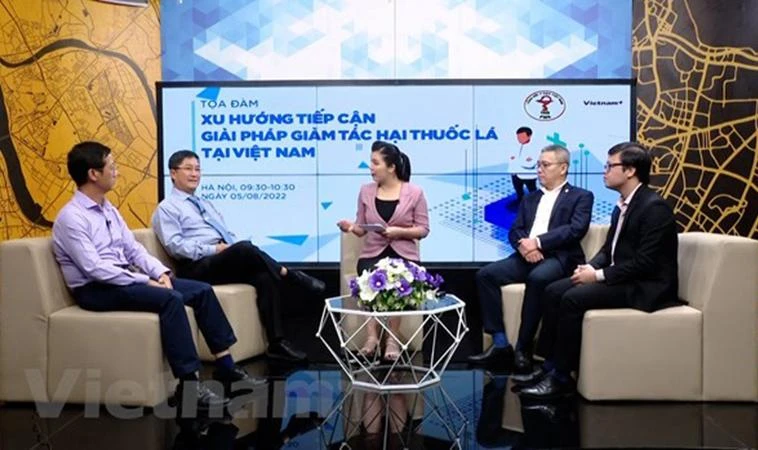 Các chuyên gia y tế đồng thuận về việc sớm quản lý TLTHM bằng luật (Nguồn: Báo VietnamPlus)