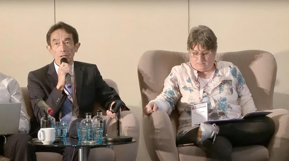 BS. Hiroya Kumamaru (Nhật Bản), chia sẻ tại Diễn đàn nicotine toàn cầu