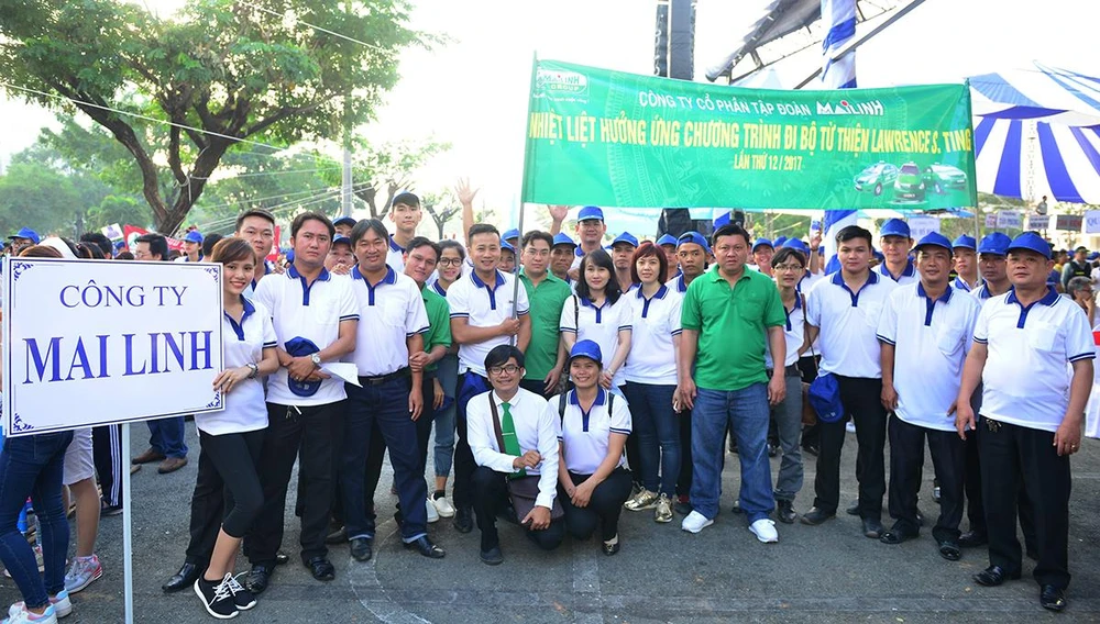 Nhân viên Mai Linh đồng hành Chương trình Đi bộ từ thiện Đinh Thiện Lý