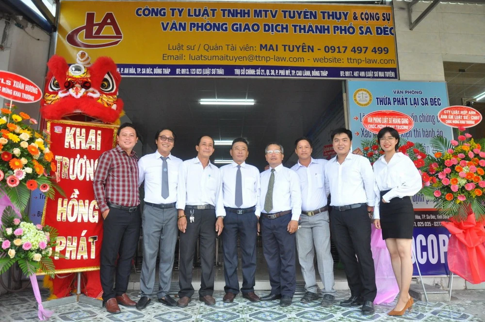Đội ngũ luật sư và tư vấn pháp lý của VP Thừa phát lại Sa Đéc.