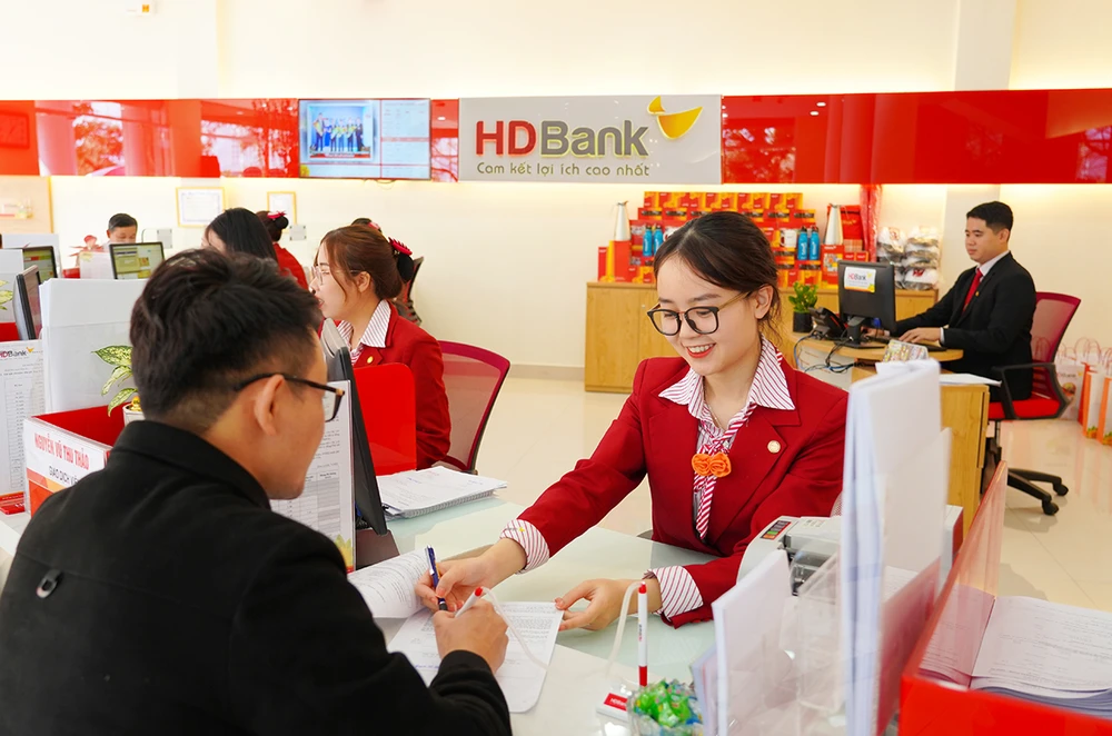 HDBank dự kiến mở rộng mạng lưới và gia tăng phát triển các dịch vụ hiện đại