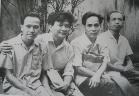 Người muôn năm ở Viên Tĩnh Viên ảnh 2