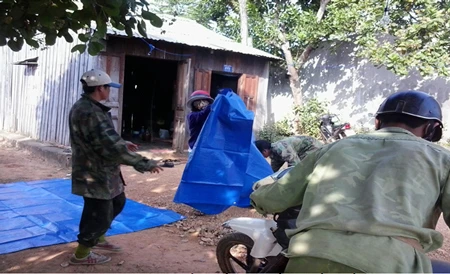 Hiện trường nơi xảy ra người chồng đổ xăng đốt vợ đến chết