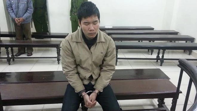 Bị cáo Trung tại tòa.