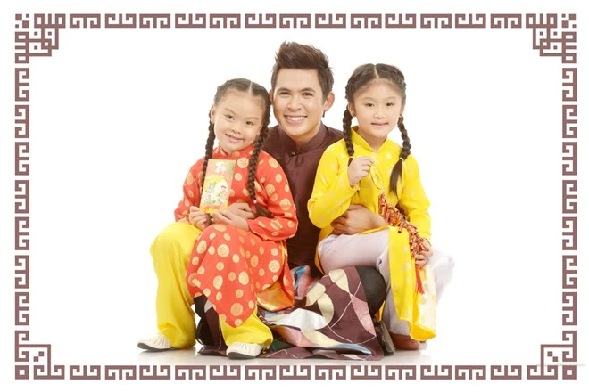 Phóng to Thời gian qua, V.Music cũng có nhiều cơ hội tham gia các khóa học ngắn hạn tại Hàn Quốc,giao lưu tạiThái Lan, Đài Loan, Nga…